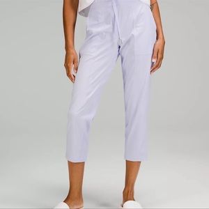 NWT - New With Tags - Lululemon Dance Studio Mr Crop - Pastel purple, Size 8